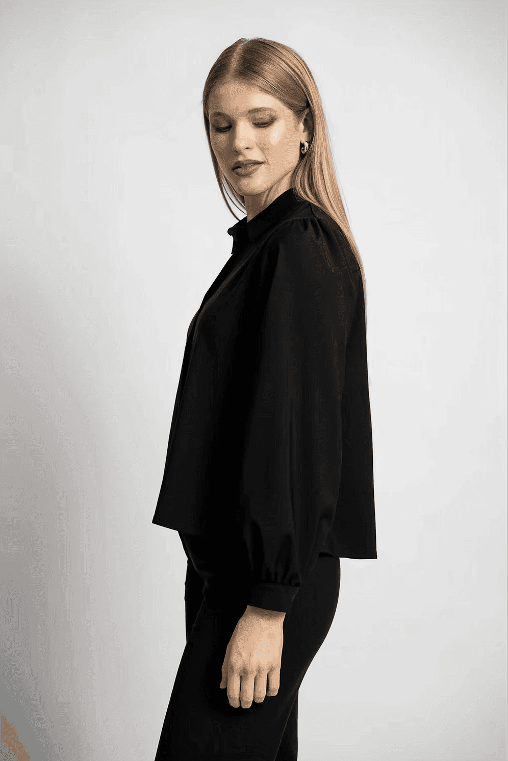 LUKKA Diplomat Blouse-Black