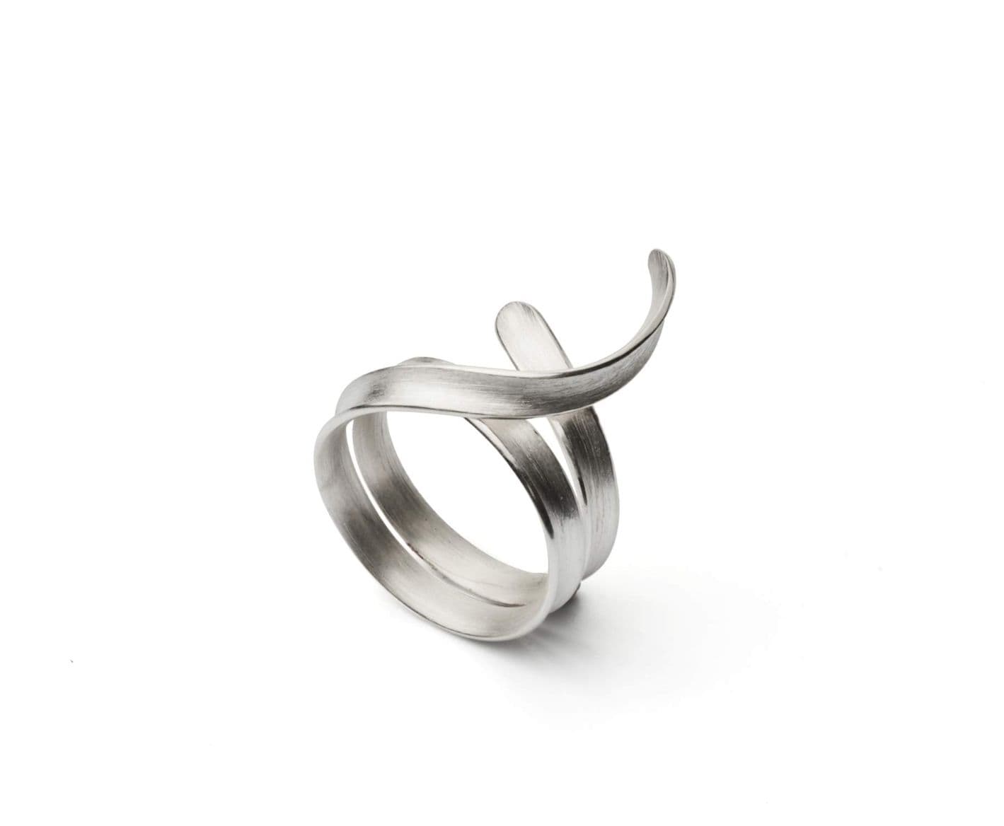 Sarah Küffer Tang Ring